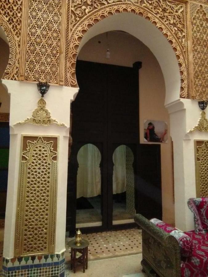 梅克内斯 Riad Yanis酒店 外观 照片
